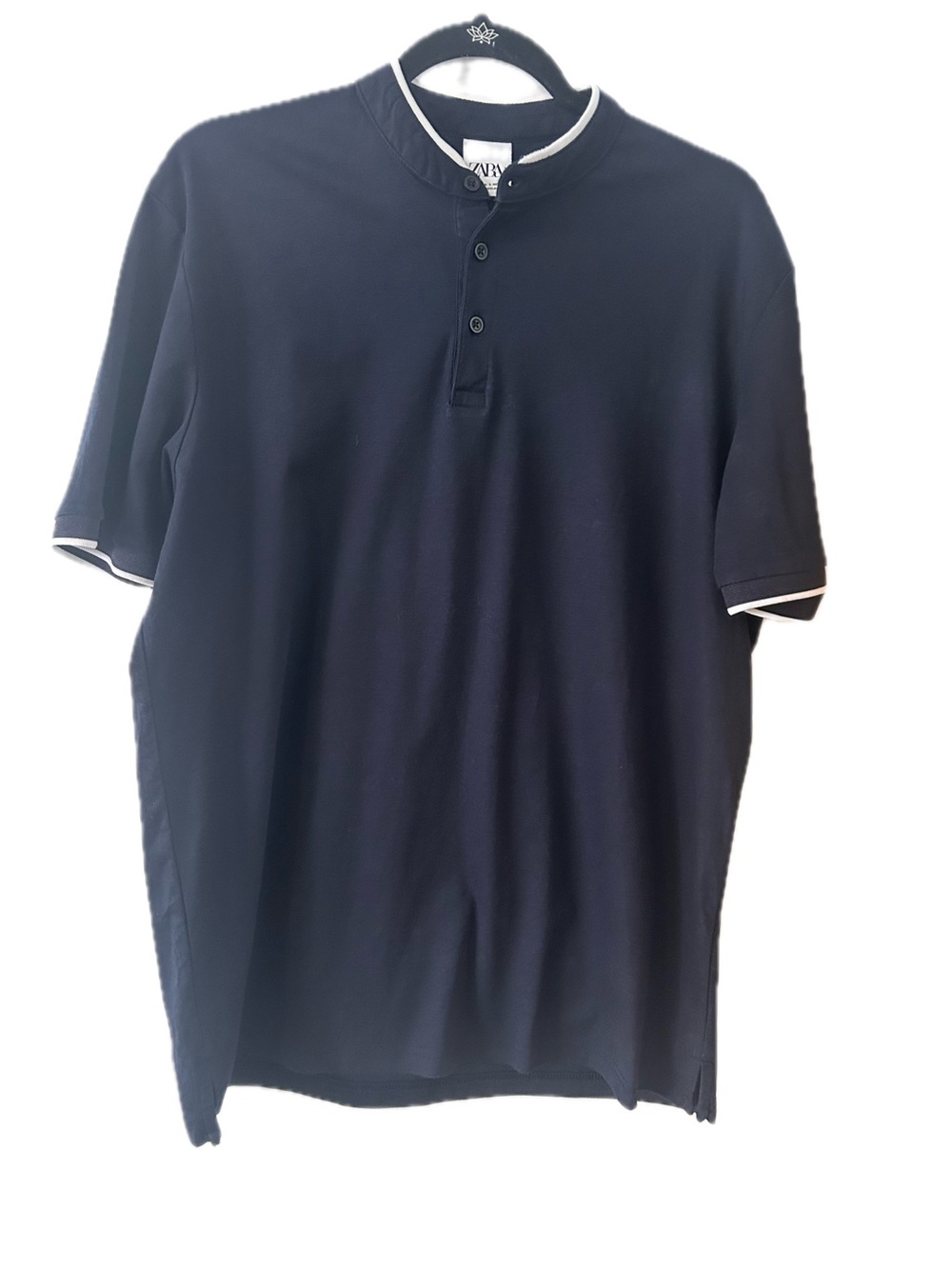 Zara Navy Short-Sleeve Henley Polo with White Trim Size L
